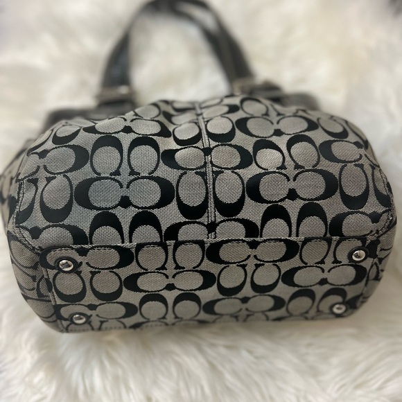 Coach Pleated Signature NS Tote Bag F15047 - Picture 9 of 13